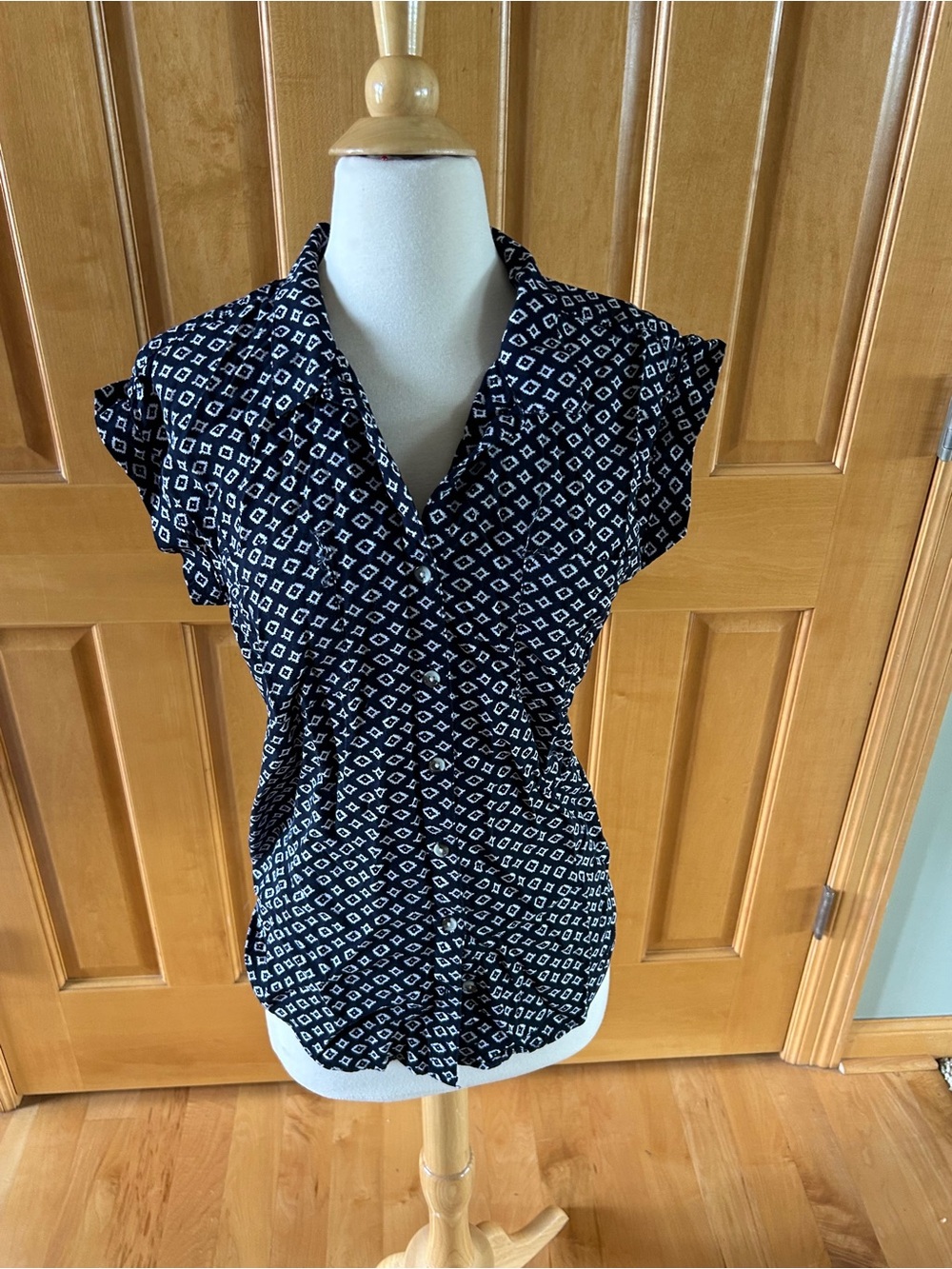 Jachs Navy and White Geometric V-Neck button down Blouse